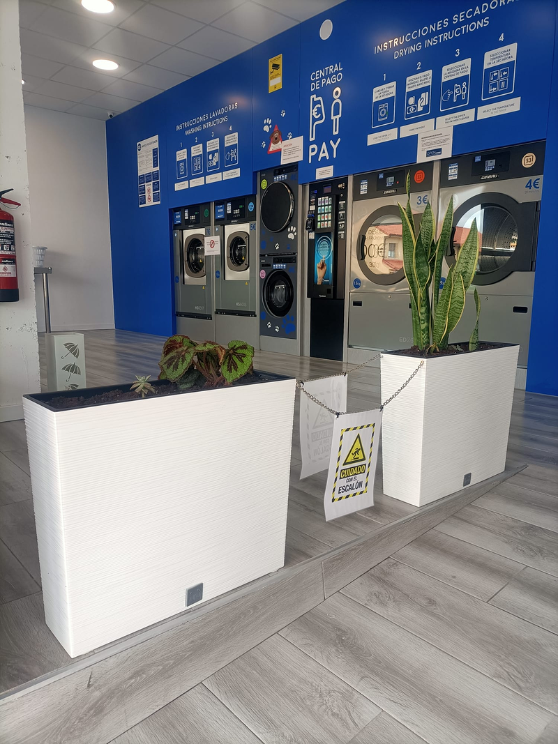 Lavander&iacute;a Autoservicio Navalcarnero Pinar 2