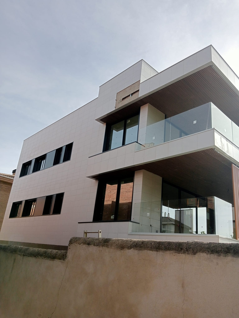 Rr Soluciones Verticales 21