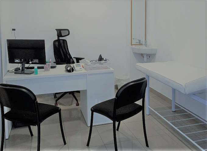 Doctor 24 Hours Arenal Mallorca CENTROS MEDICOS