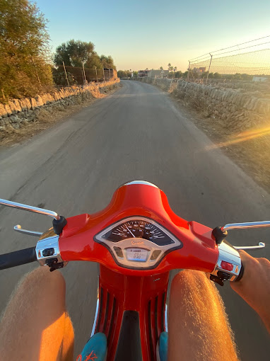 Marvic Scooters Rent 2