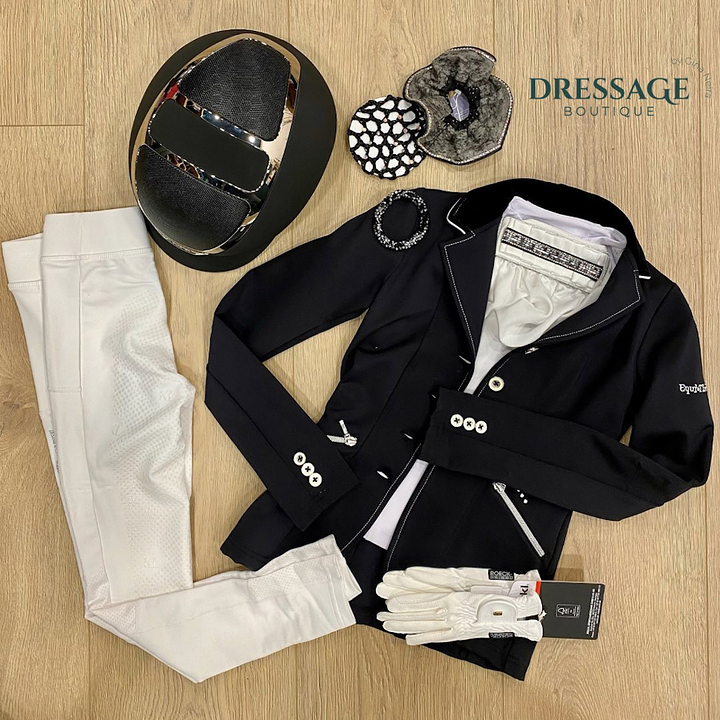 Dressage Boutique 5
