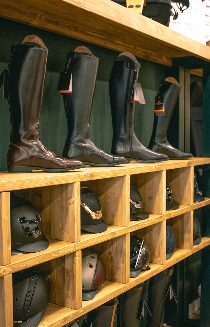 Dressage Boutique 10