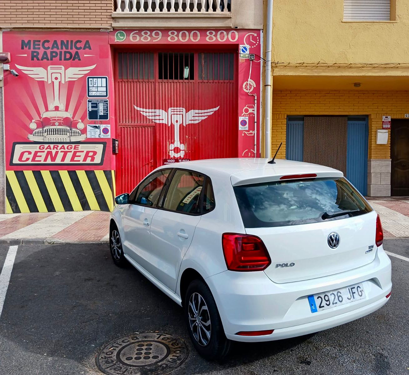 Rentauto Garaje Center 7