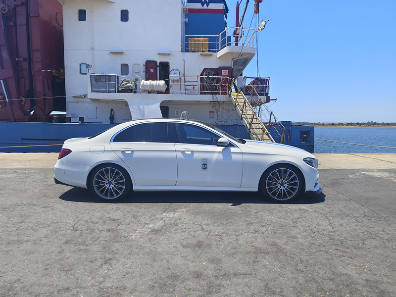 Taxi Huelva JTR Transfers 11