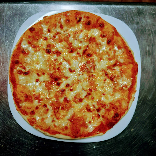 X&agrave;tiva Kebab y Pizzer&iacute;a 8