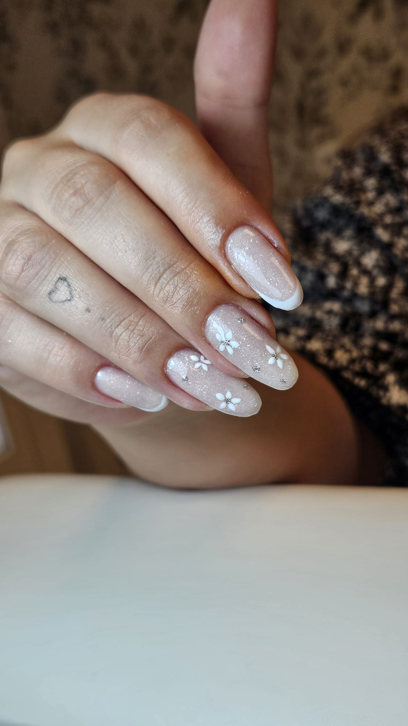 Fv Láser Nails Beauty 8