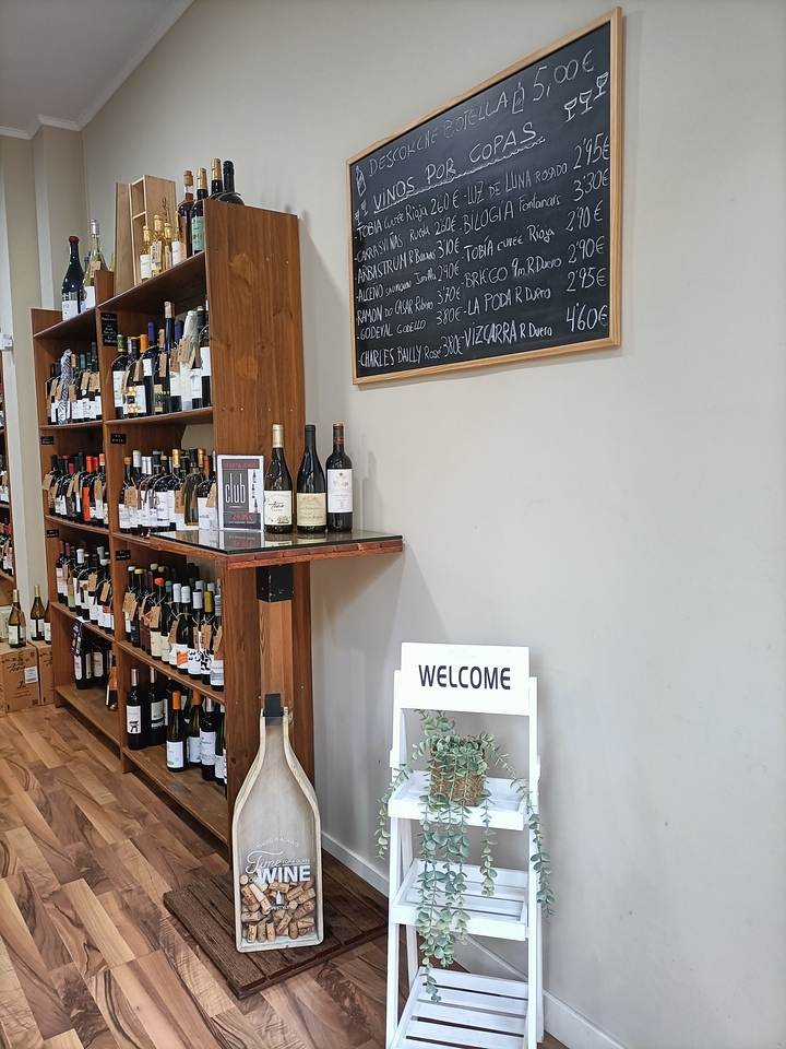 La Bodega De Juanlu 9