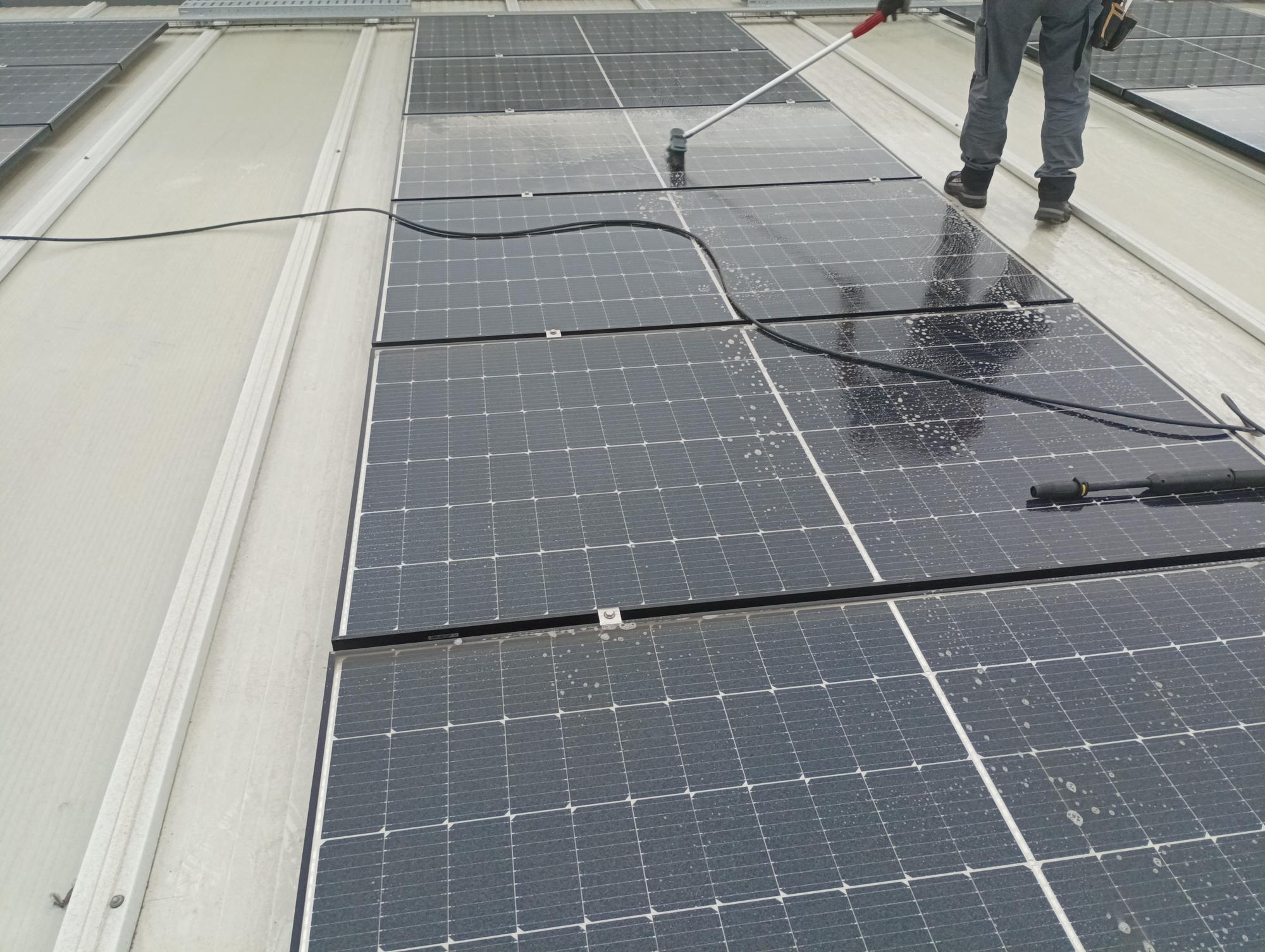 Solar &Oacute;ptima Solutions 12