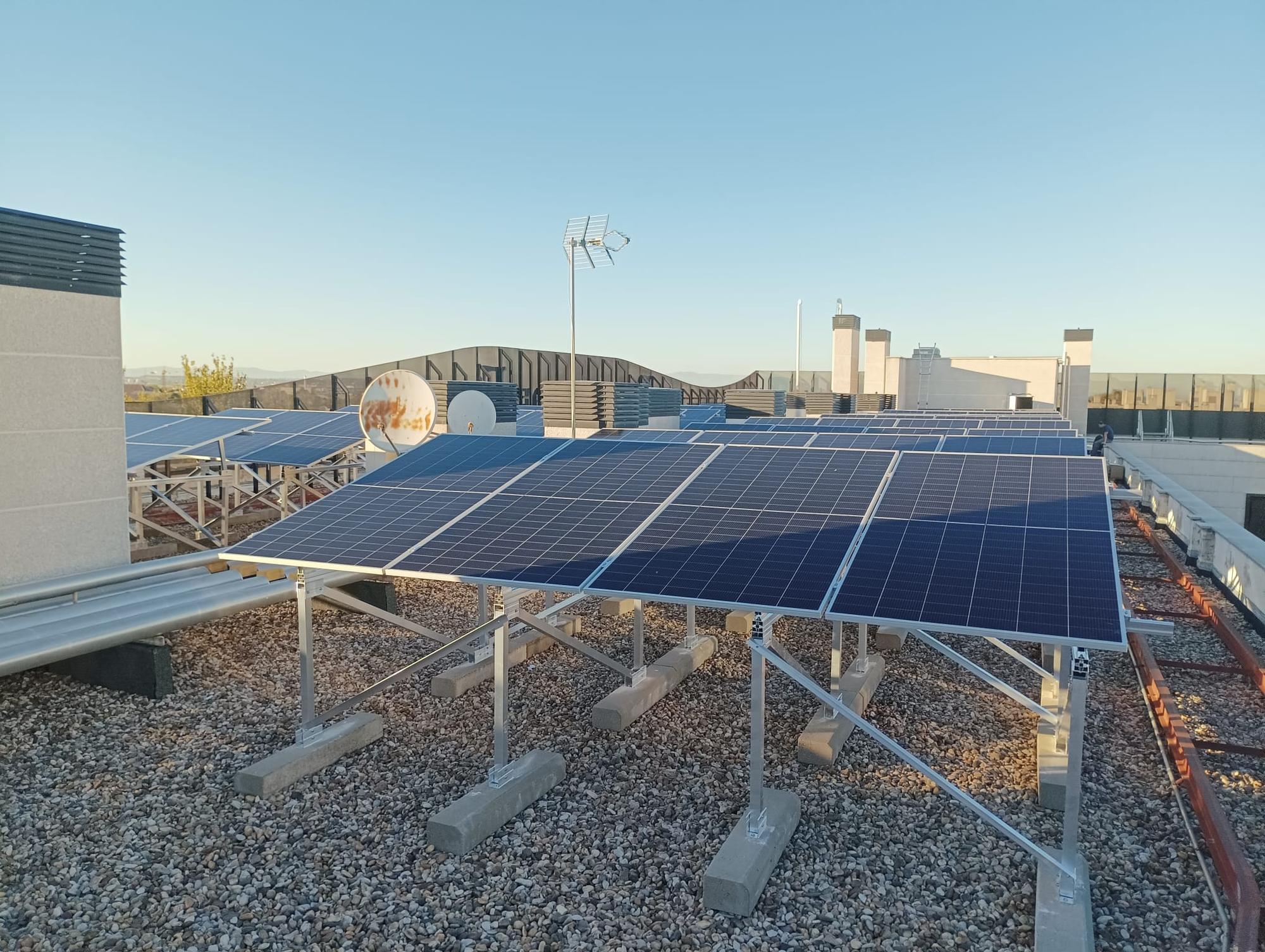 Solar &Oacute;ptima Solutions 32