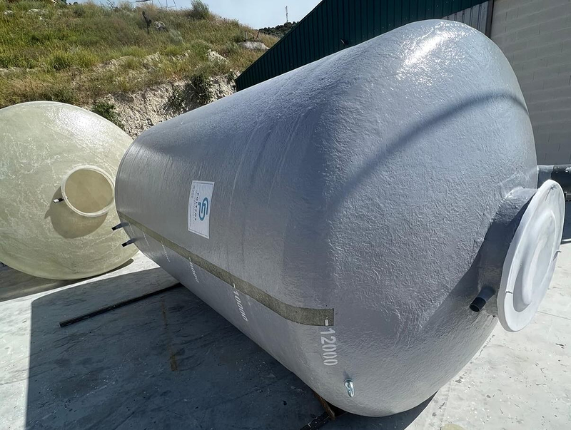 Polycos Prefabricados De Poliester 6