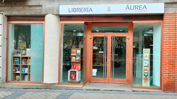 Librer&iacute;a &Aacute;urea Cl&aacute;sicos 2