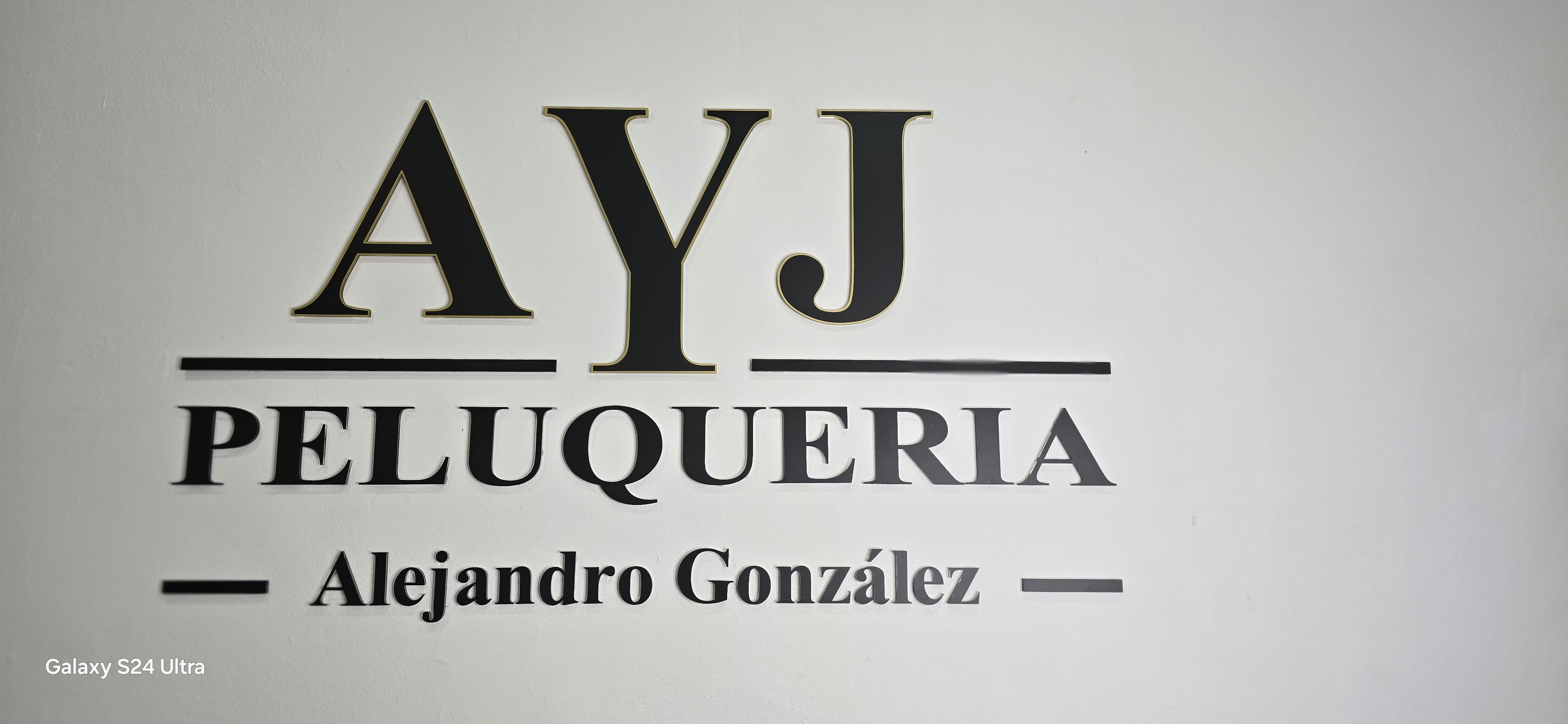 Ayjpeluqueriasevilla
