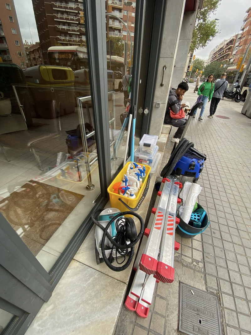 Limpiezas Neteco LIMPIEZA: EMPRESAS