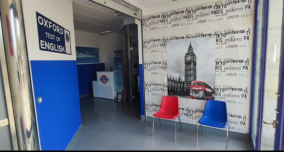 Oxford Street ACADEMIAS DE IDIOMAS