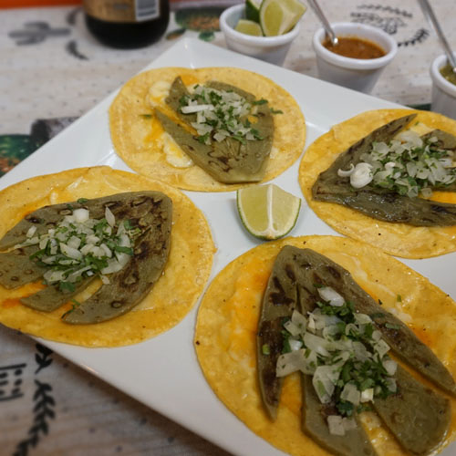 Un Chingo De Sabor 17