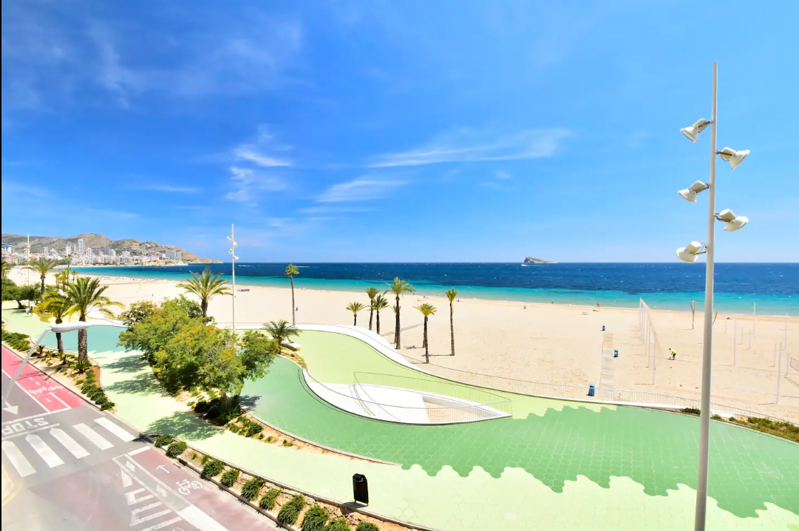 Roberto Rincon Mera 9