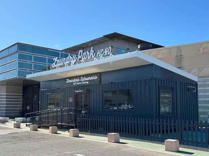 Laundry Park 007 Rocky 9