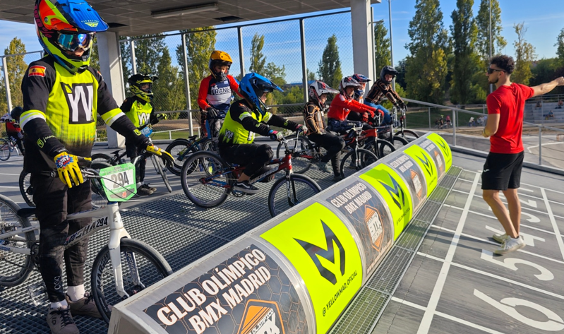 Club Bmx Yellow Mad Madrid Madrid