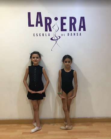 Escola de Dansa La Riera DANZA: ESCUELAS
