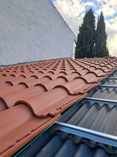 Zero Gravity , Tejados Y Cubiertas Yepes