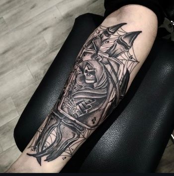 Kaligula Tattoo Studio 11