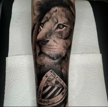 Kaligula Tattoo Studio 6