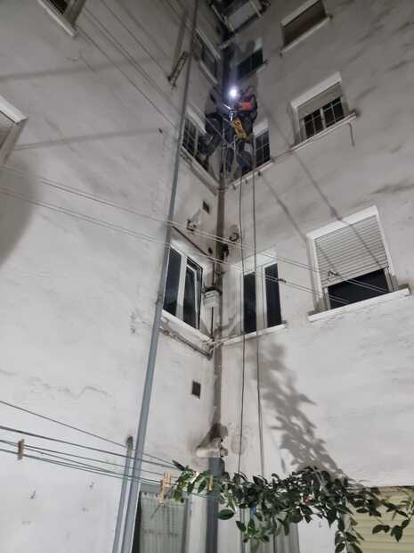 Verticales Don Falcon E Hija SL 6