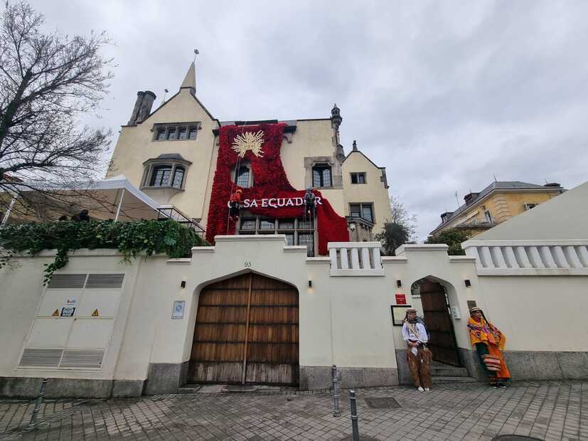 Verticales Don Falcon E Hija SL 7