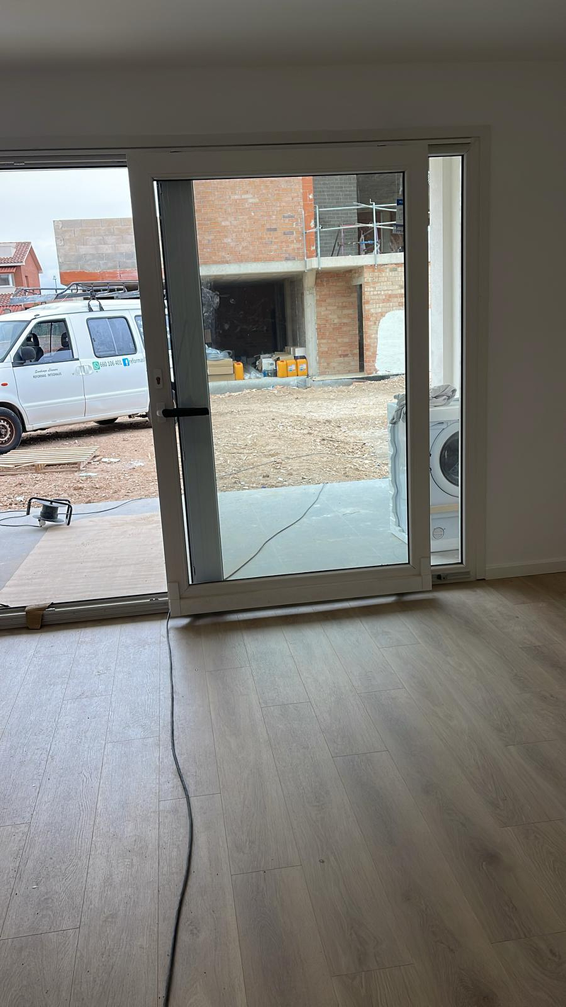 Plamon Limpiezas y Servicios Generales 12