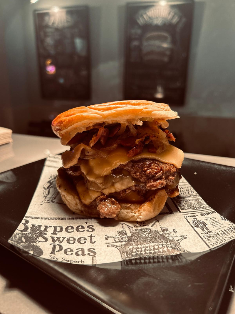 Manhattan Burger Sa Pobla