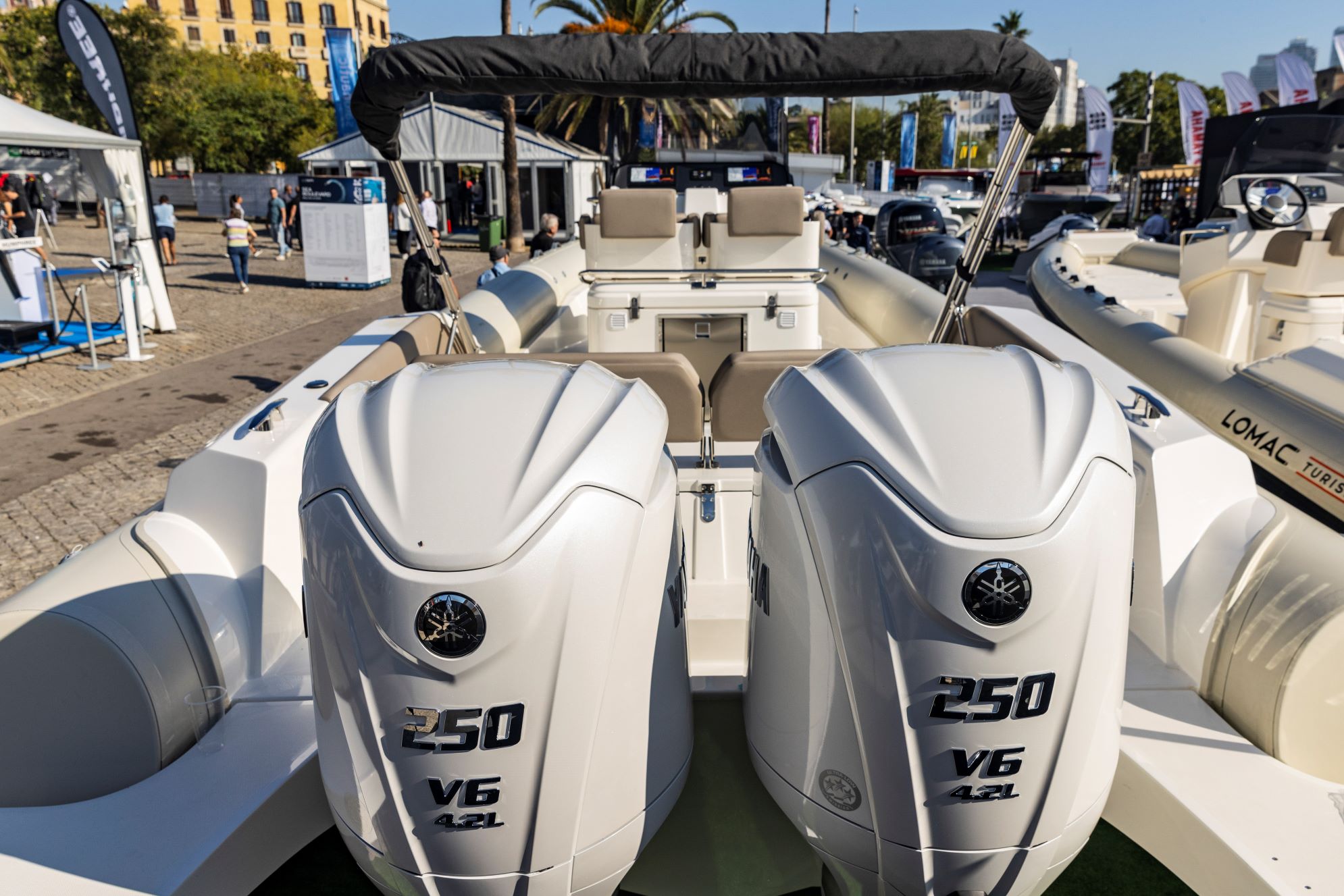 Nura N&agrave;utic 10