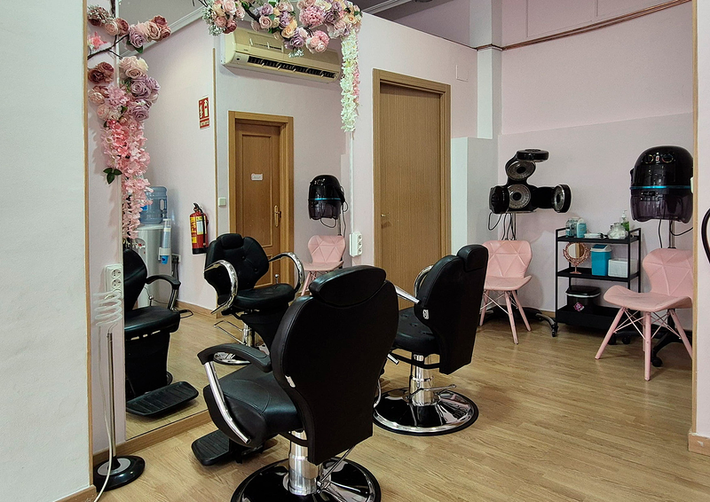 Natalia Rodríguez Academy Curly - Hair - Nails - Skin 3