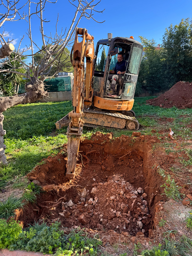 Excavaciones Mencuber 12