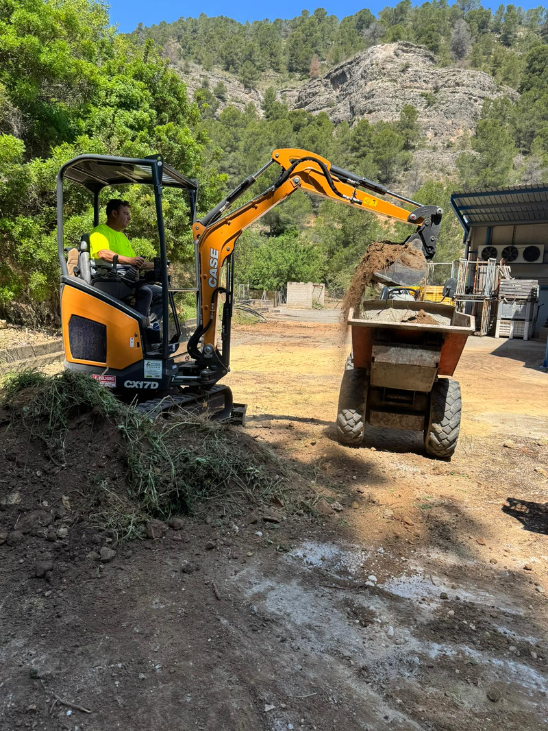 Excavaciones Mencuber 18