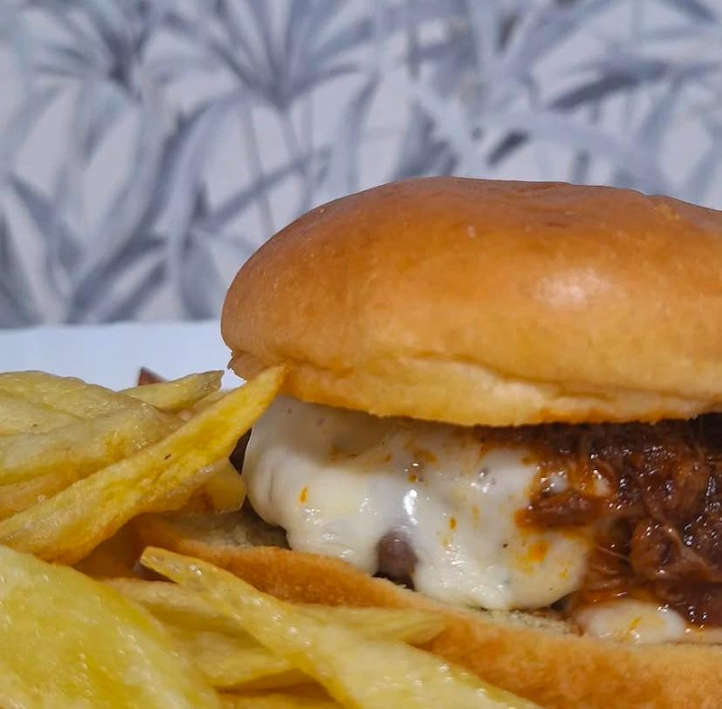 Caf&eacute; Bar Construmar 12