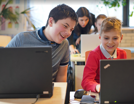 Algorithmics Bilbao. Escuela De Programación Para Niñ@s Y Jóvenes A Partir De 5 Años. 8