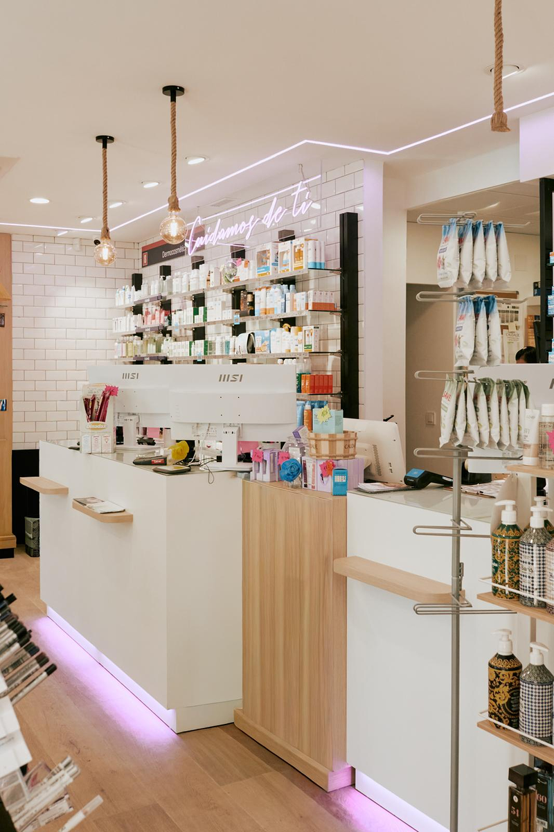 Farmacia del Metro 5