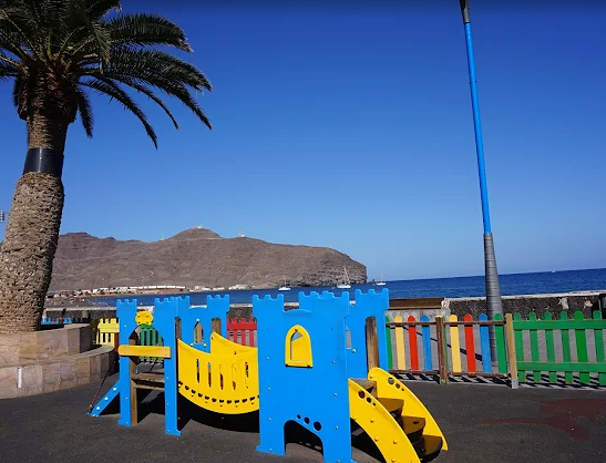 Apartamentos Tur&iacute;sticos 4