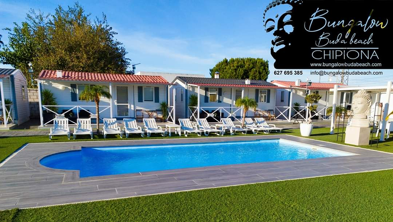 Bungalow Buda Beach HOTELES