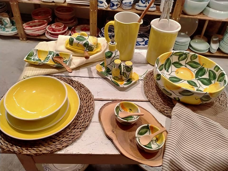 Ca Na Mel Ceramics Shop Santanyí