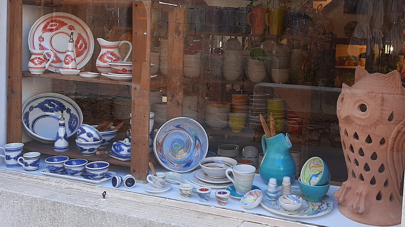 Ca Na Mel Ceramics Shop 6