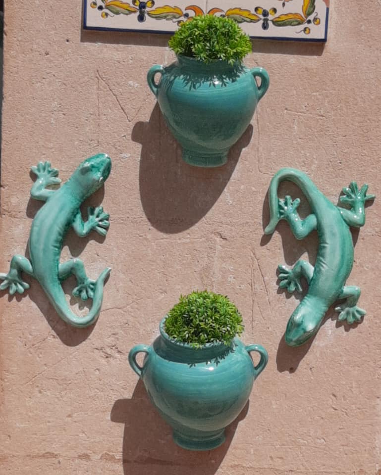 Ca Na Mel Ceramics Shop 15