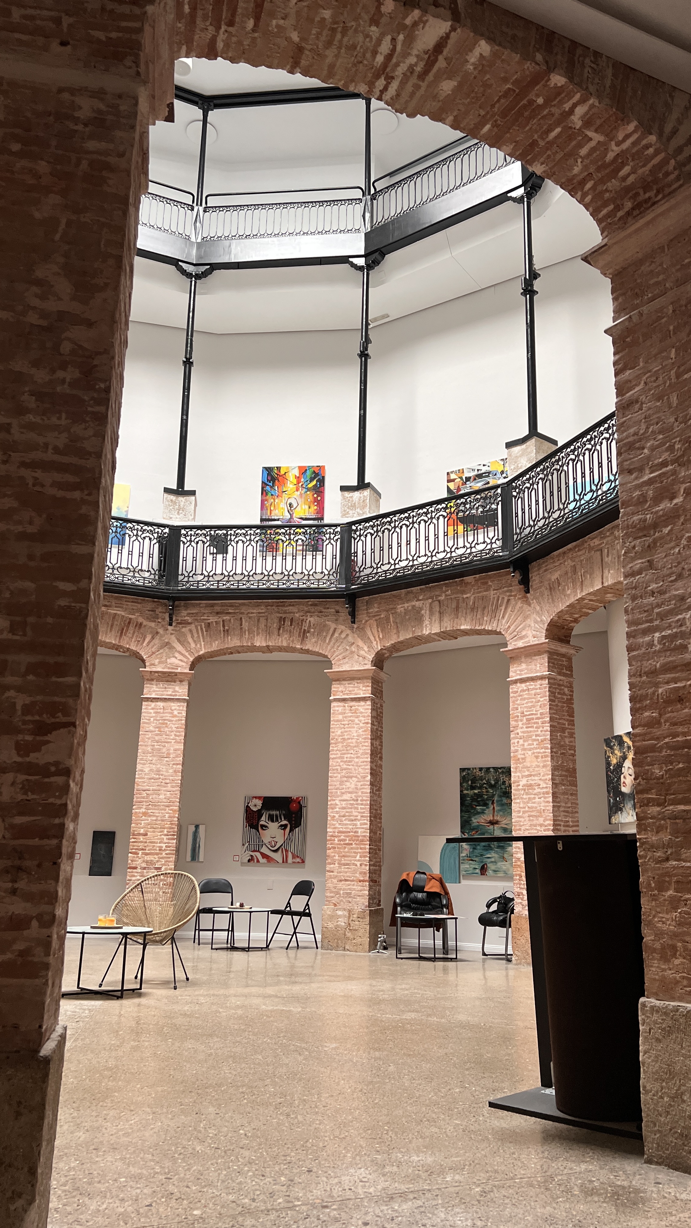 Galer&iacute;a Arte Louvit 8