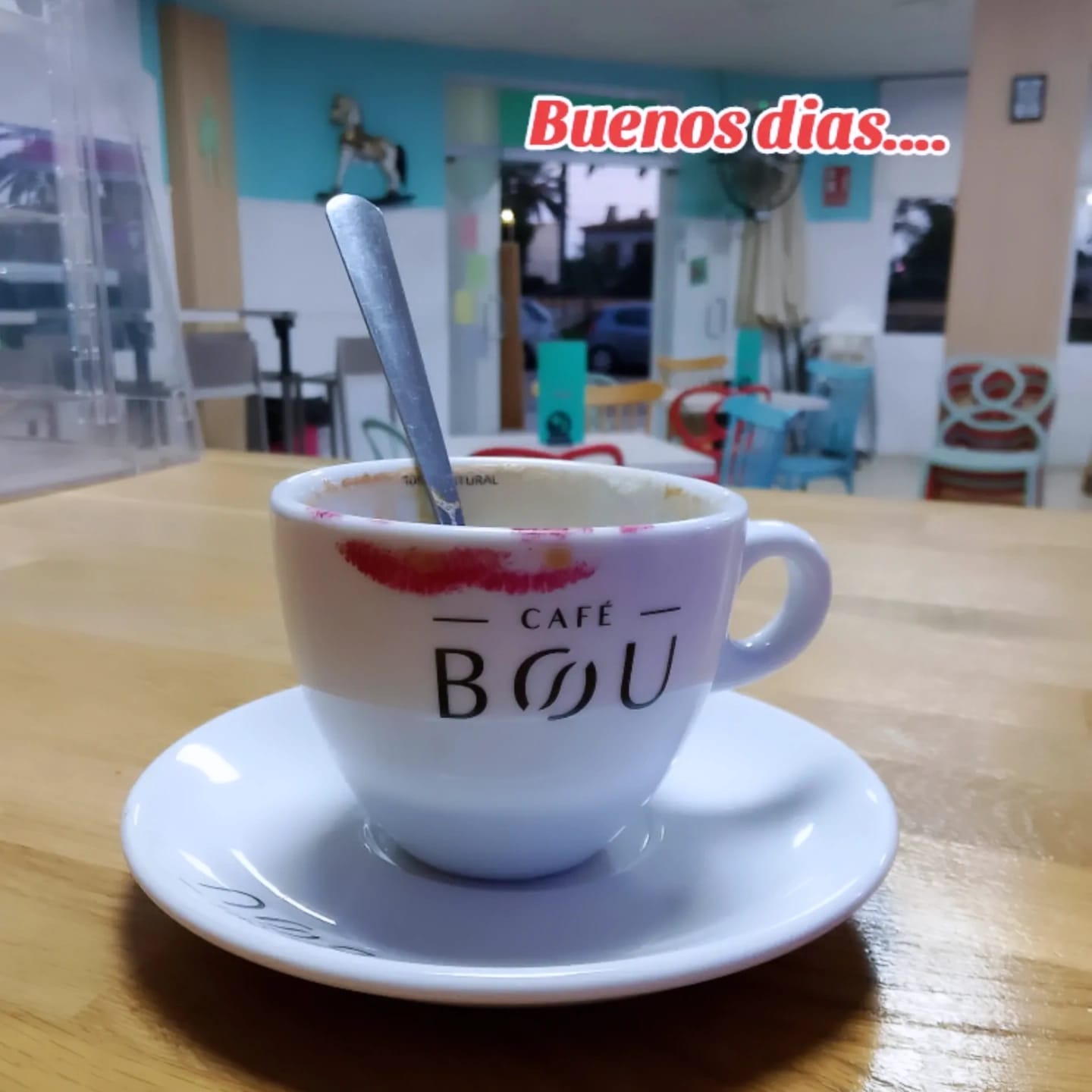 Cafeter&iacute;a Vud&uacute; 8