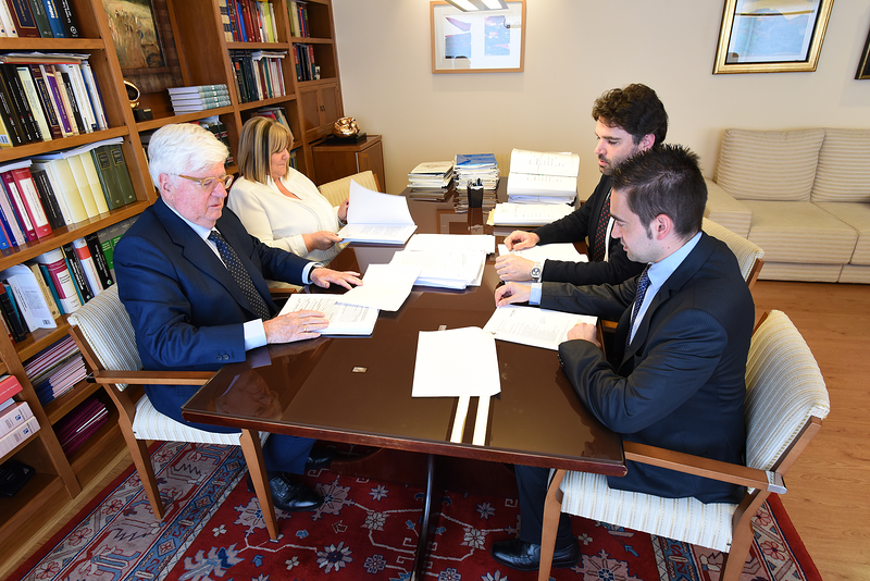 Bufete De Abogados Juan Jos&eacute; Y Javier Dapena Gijón