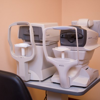 Lorente Oftalm&oacute;logos 4