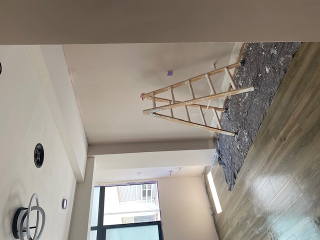 J. Fern&aacute;ndez Pinturas 26