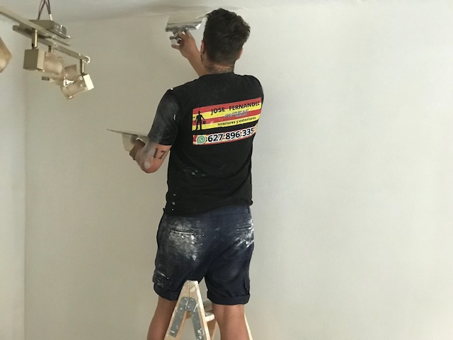 J. Fern&aacute;ndez Pinturas 29