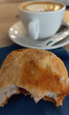 Imagen de Pizzeria, Panaderia, Cafeteria Gozotegia Zariz