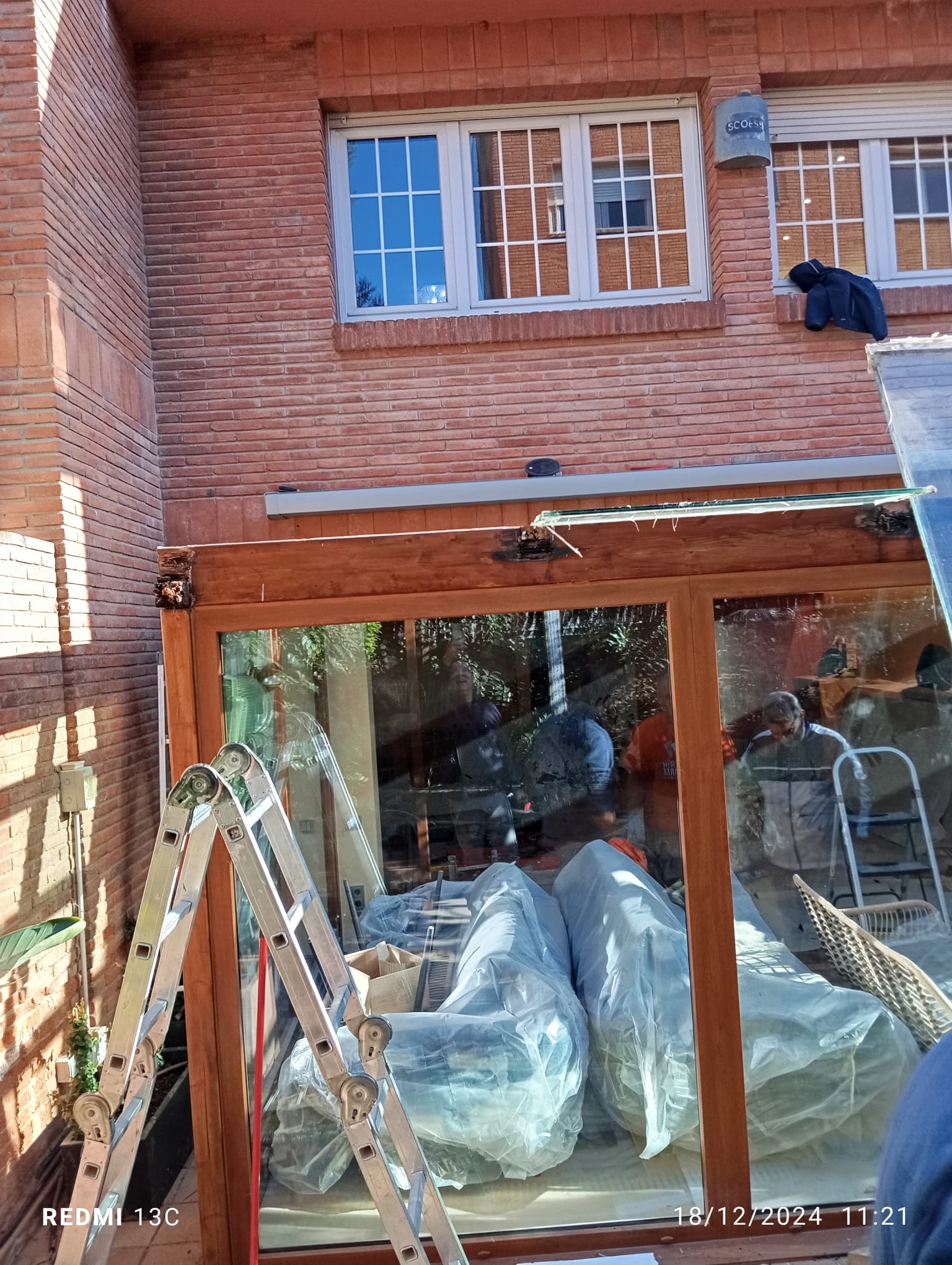 Aluminios y Reformas R&R 12